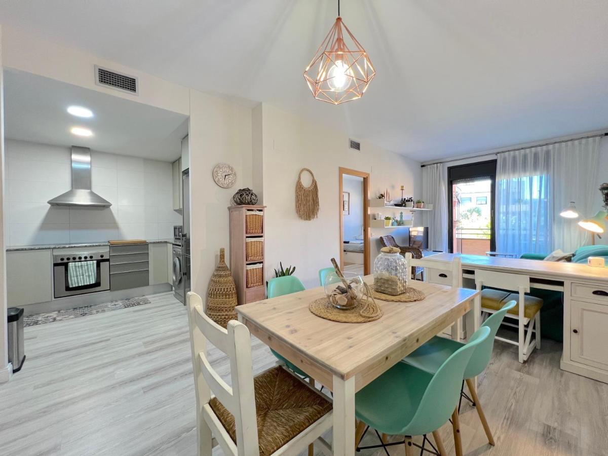 Coma-Ruga Beach Apartment Tarragona Exteriör bild