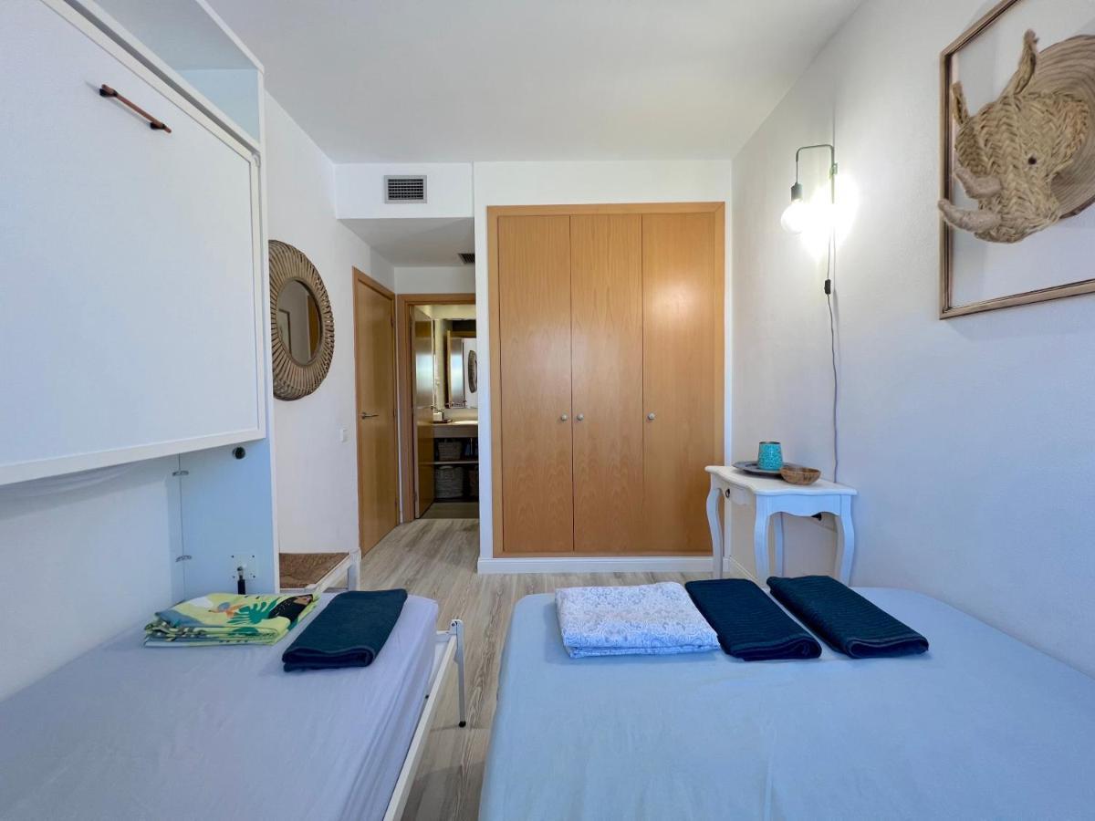 Coma-Ruga Beach Apartment Tarragona Exteriör bild