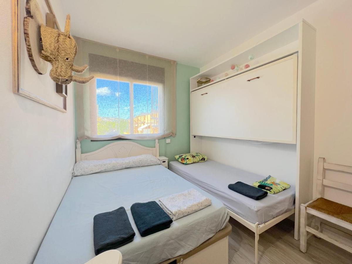 Coma-Ruga Beach Apartment Tarragona Exteriör bild