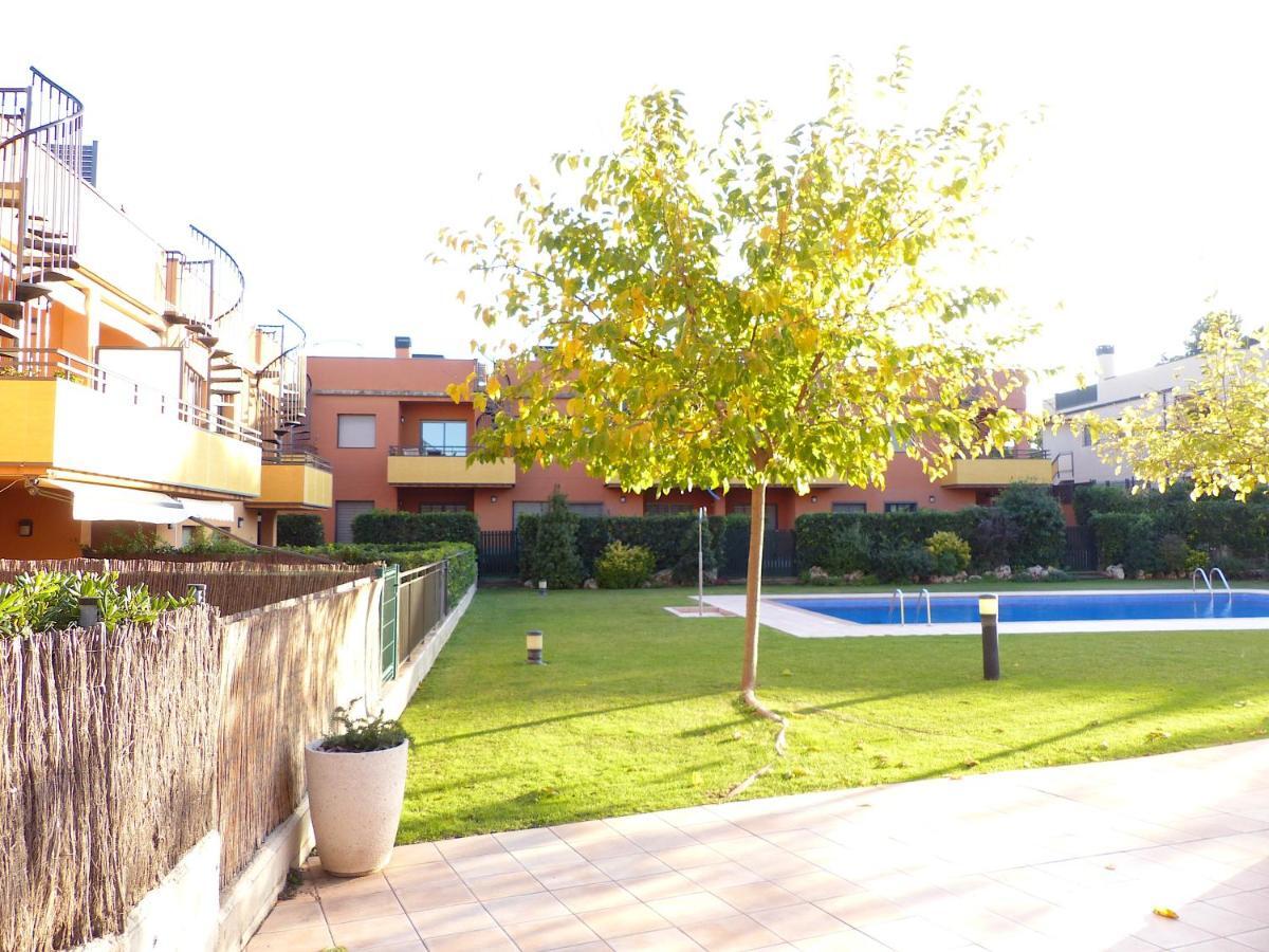 Coma-Ruga Beach Apartment Tarragona Exteriör bild